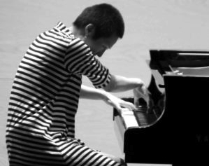 Rieko-299x237_aend.jpg"